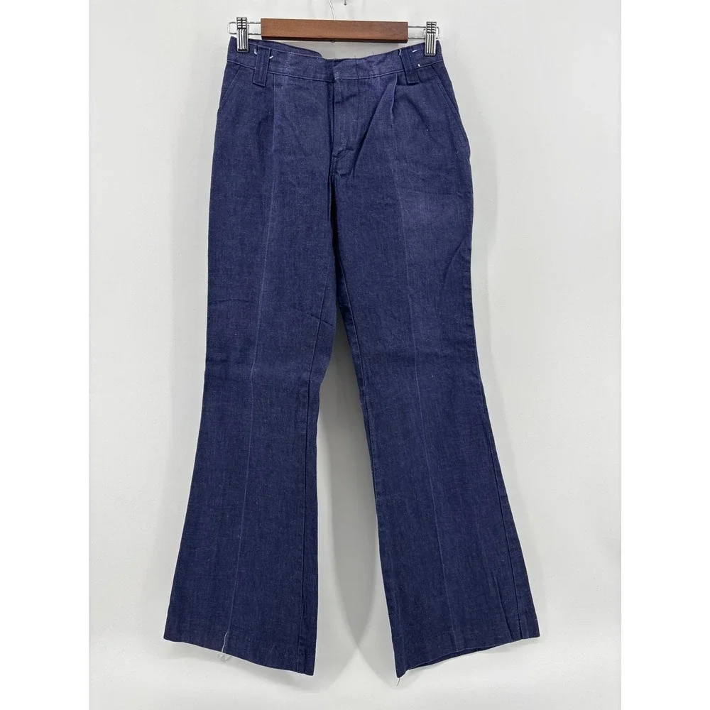 Vintage 1970s Blue Flared Bell Bottom Jeans Pleated Front Slash Pocket 26x31